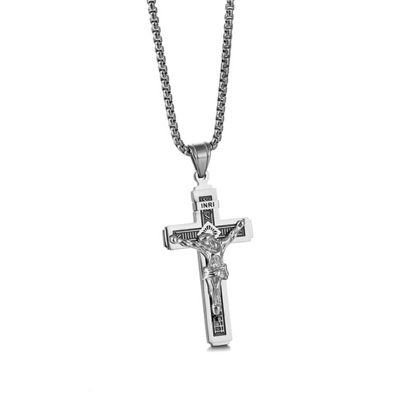 Anwen | Timeless Cross Necklace